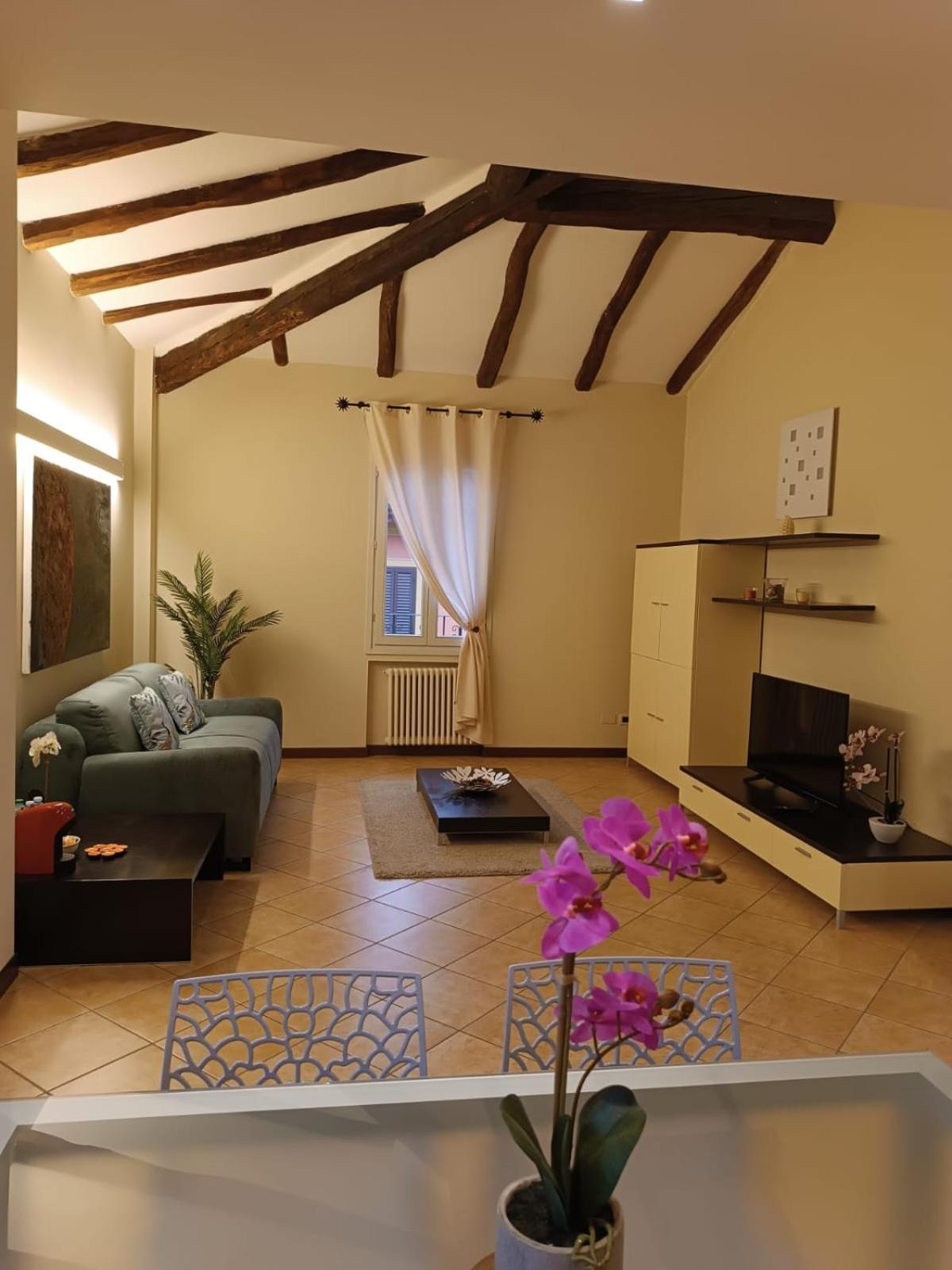 Int 6 - Suite Marco Boloňa Exteriér fotografie